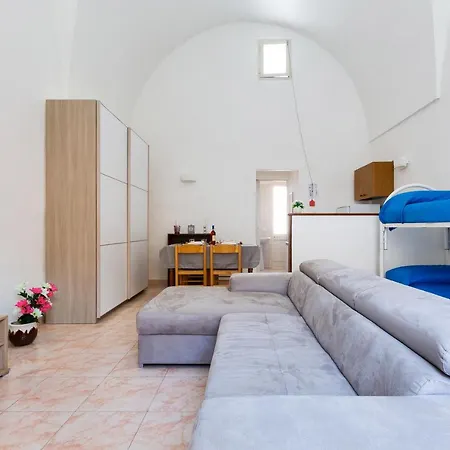 Casa Crispi By Barbarhouse Алецио